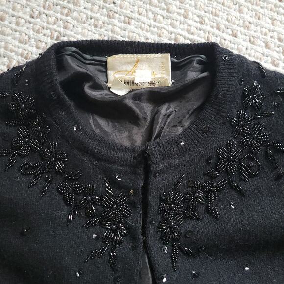 Vintage Womens 38 Lambswool Angora Cardigan Sweater Black Beaded Sequins - Picture 6 of 9